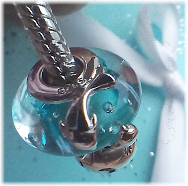 Murano Edition Glas Charm 925er Sterling Silber Blau mit silbernem Delfin