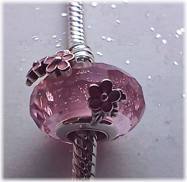 Murano Edition Glas Charm 925er Sterling Silber Rosa Gänseblümchen Facette 