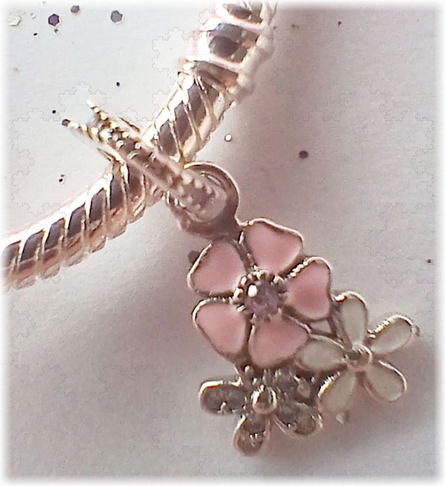 Charm Anhänger 925er Sterling Silber 3 filigrane Blüten in Rosa Weiß mit funkelnden Zirkonia 