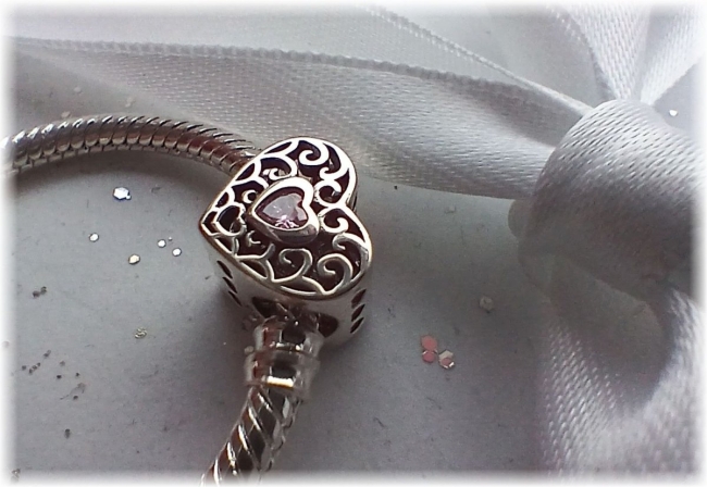 Charm Herzperle 925er Sterling Silber mit Zirkonia Herz im Herz 2-seitig tragbar in Lila und Rosa 