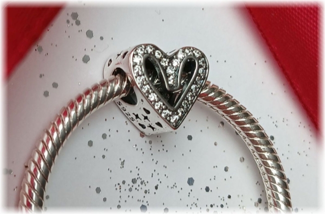 Charm 925er Sterling Silber Herzperle Panperle mit Zirkonia 